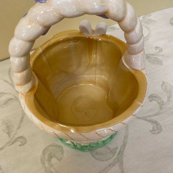 M&M’s CERAMIC BASKET - Picture 5 of 7